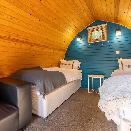 The Little Hide - Adult Only Pods *