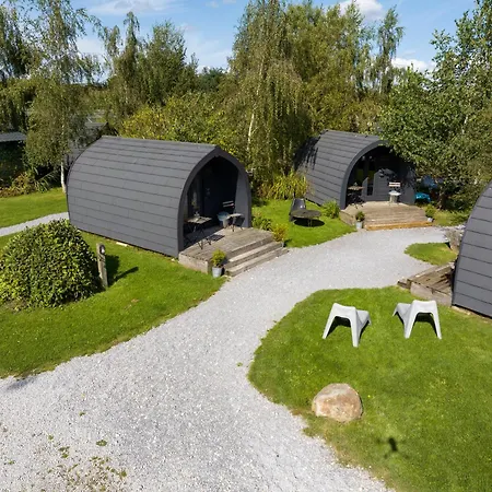 The Little Hide - Adult Only Pods Wigginton (North Yorkshire)