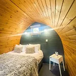 The Little Hide - Adult Only Pods Hotel York