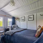 The Little Hide - Adult Only Pods Hotel 3*