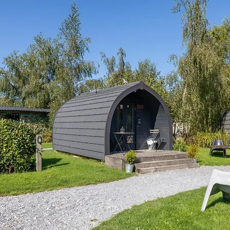 The Little Hide - Adult Only Pods 3*