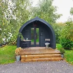 The Little Hide - Adult Only Pods 3* York