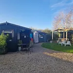 The Little Hide - Adult Only Pods Hotel